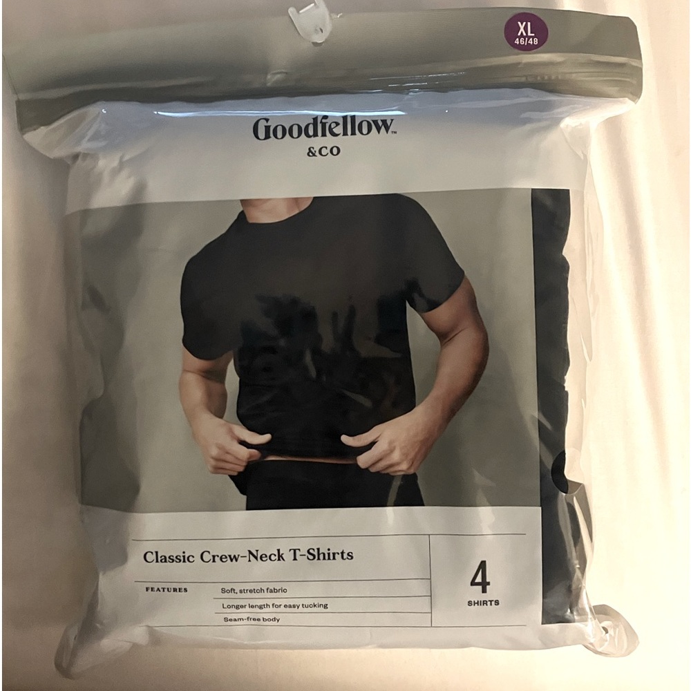 Men’s 4 pack XL black t-shirts